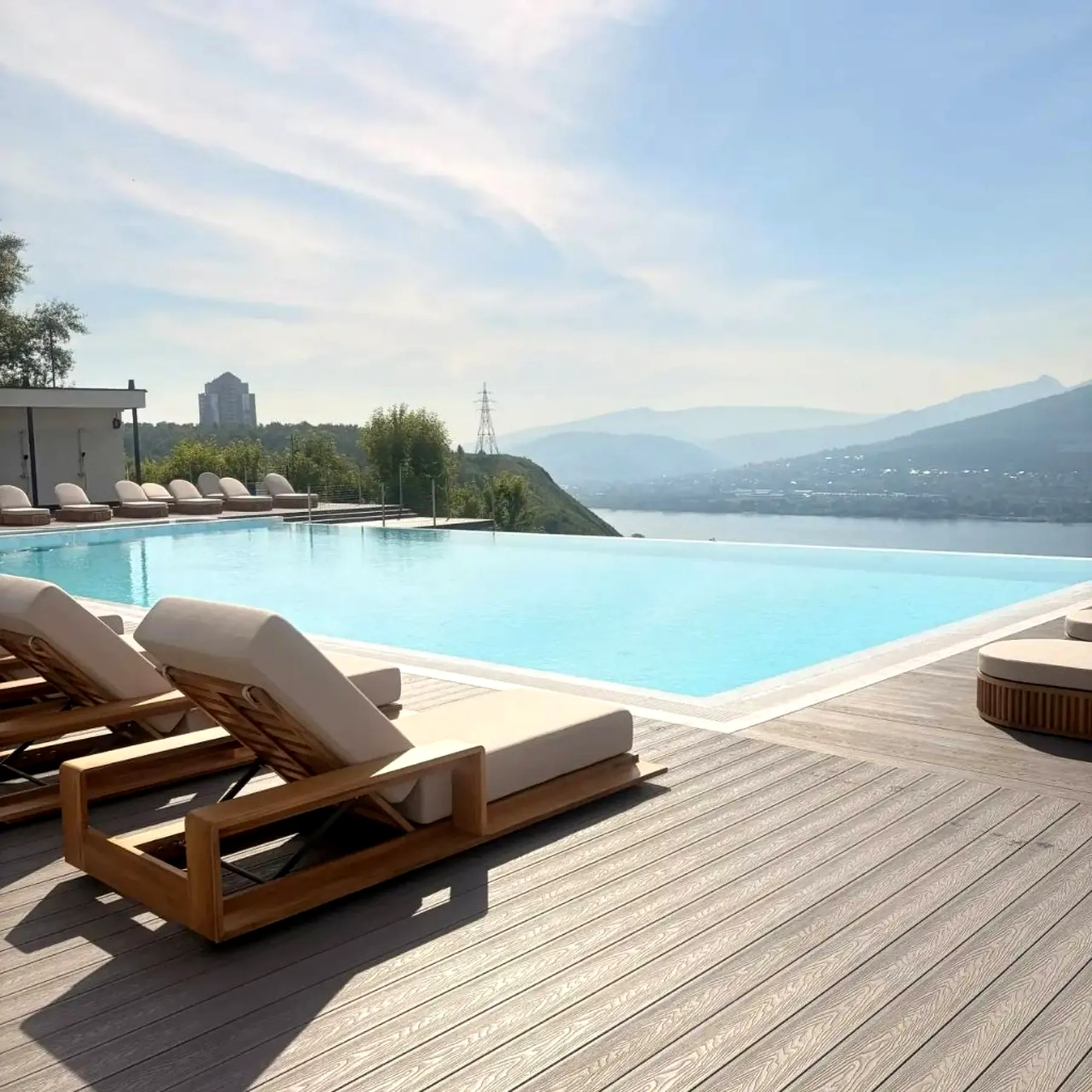pool-03-infinity-yenisei